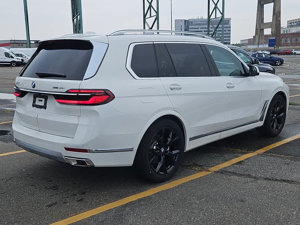new 2026 BMW X7 car, priced at $92,265