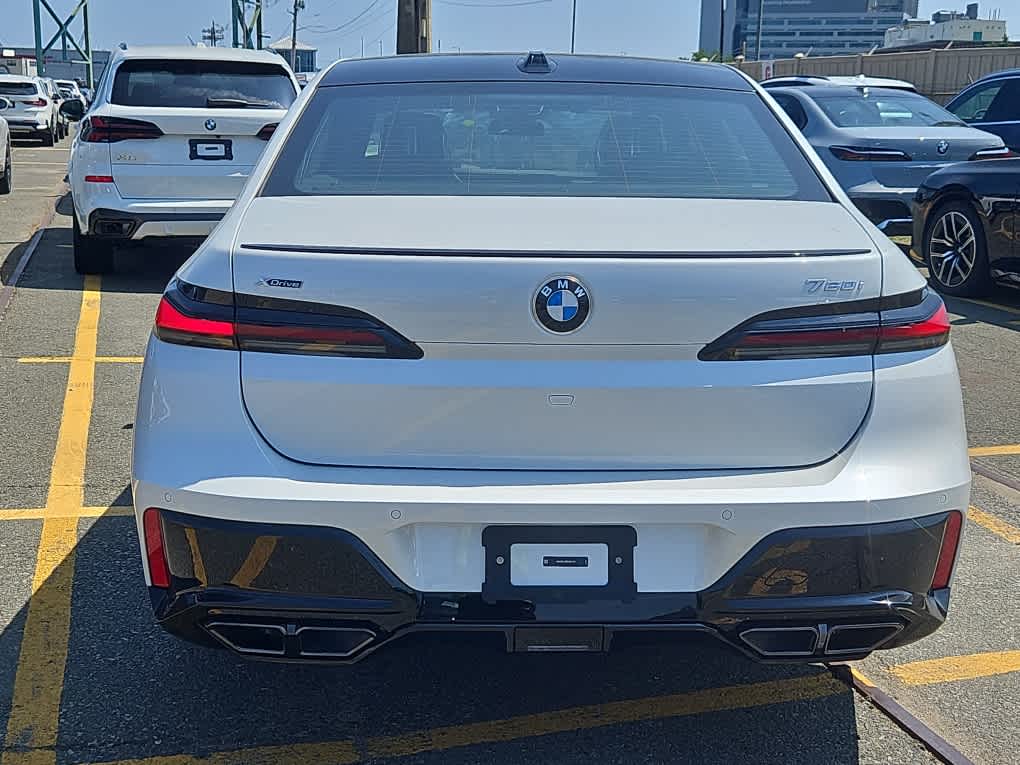 new 2025 BMW 7-Series car, priced at $128,330