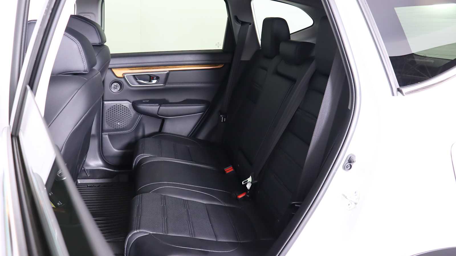 used 2020 Honda CR-V car, priced at $26,768