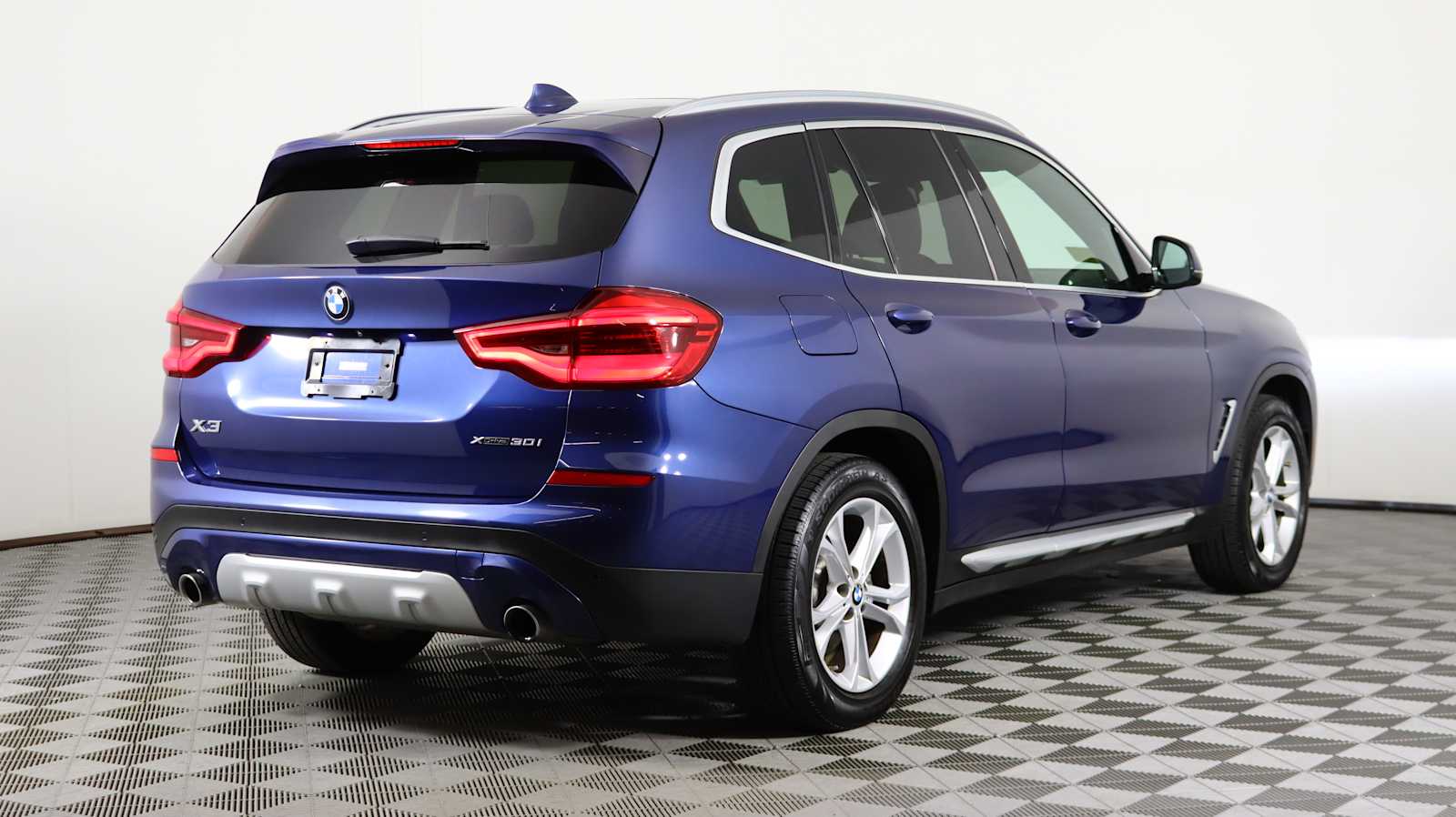 used 2021 BMW X3 car, priced at $27,698