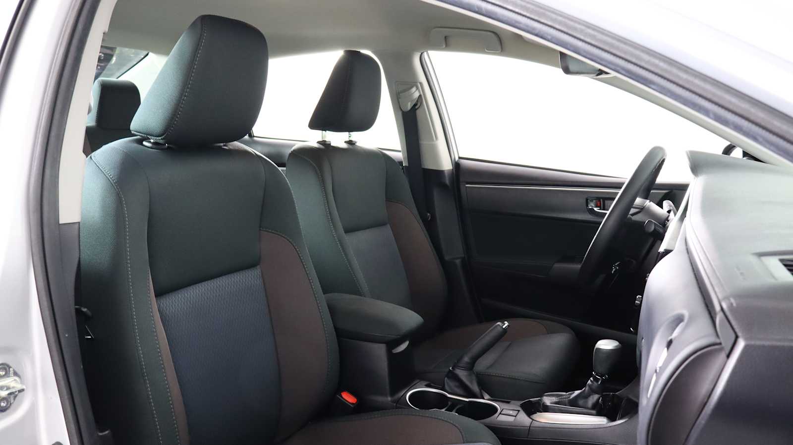 used 2018 Toyota Corolla car, priced at $15,766