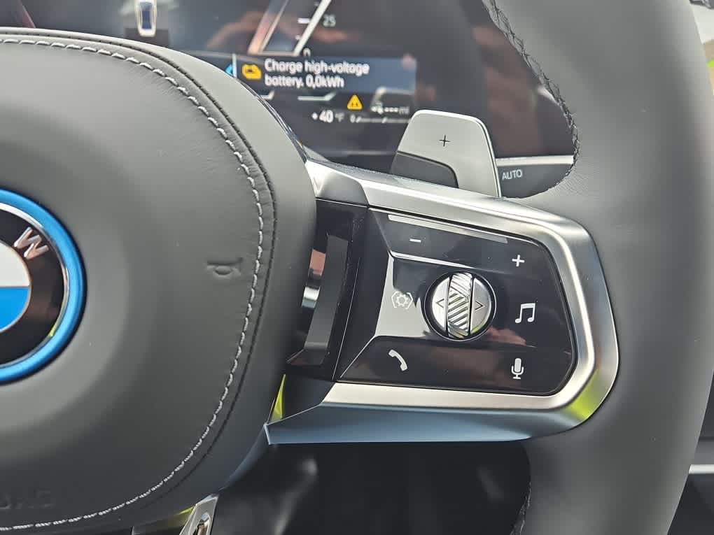new 2025 BMW 7-Series car, priced at $115,330