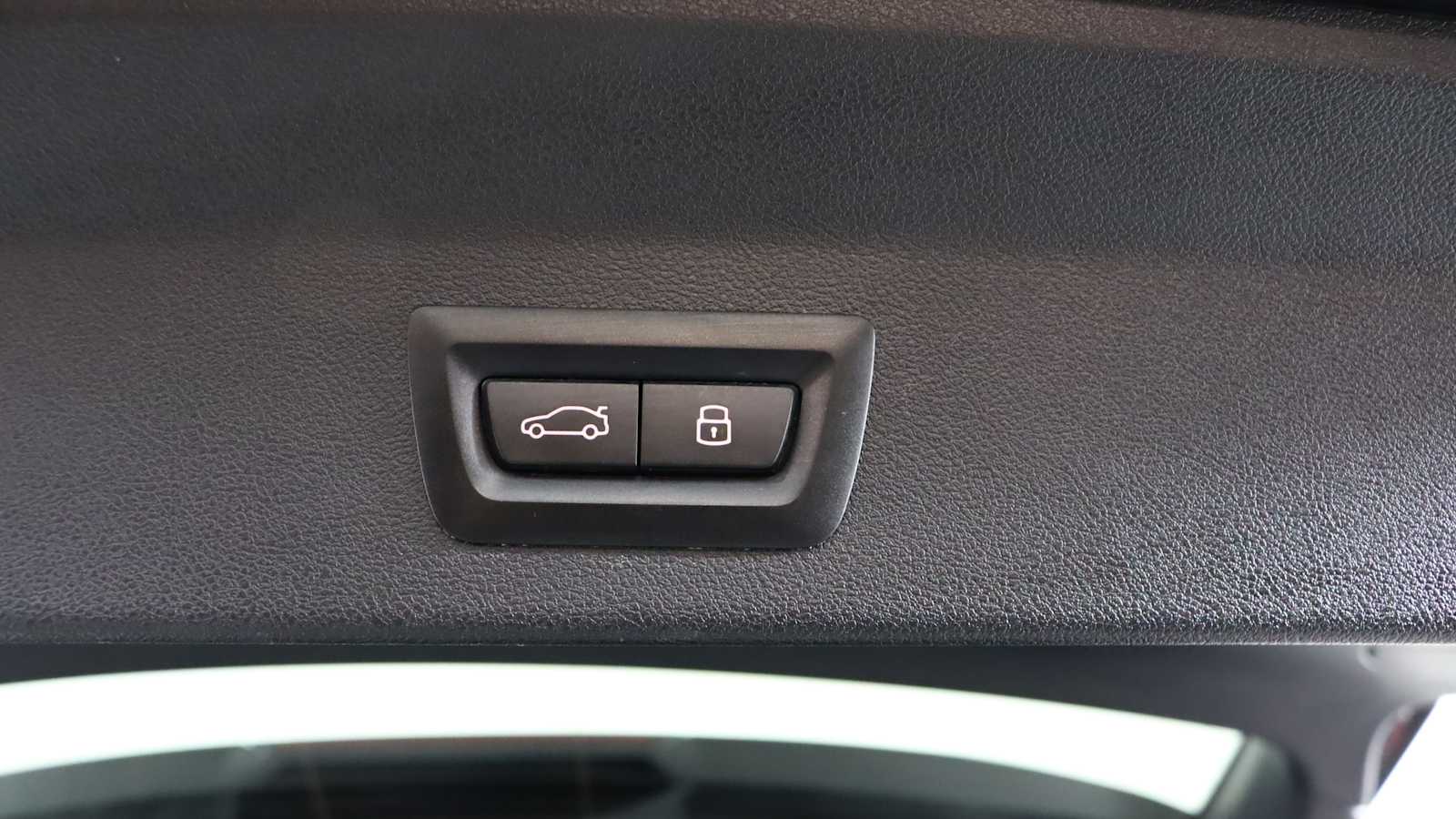 used 2023 BMW X3 car, priced at $38,628