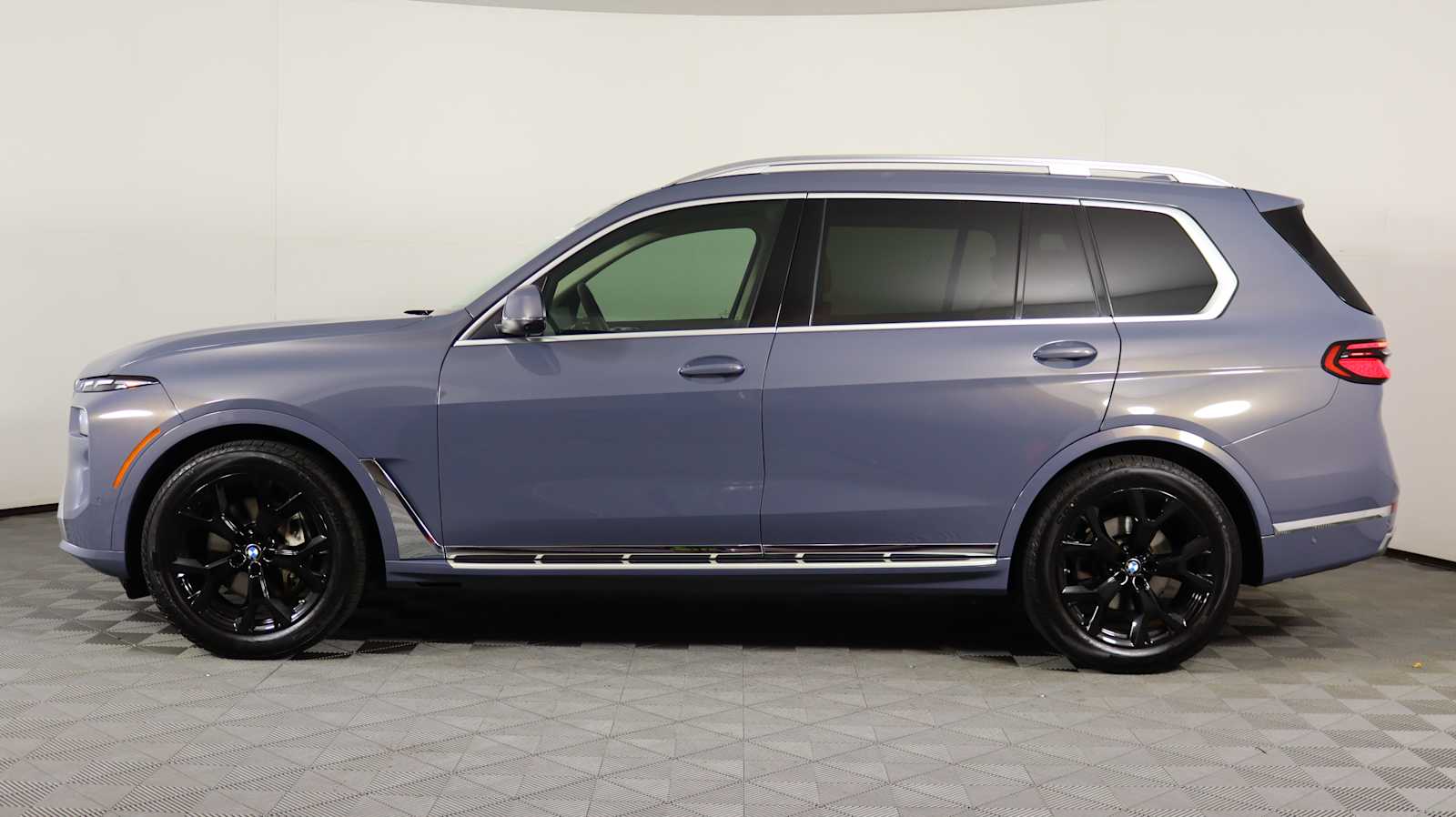 used 2023 BMW X7 car, priced at $65,698