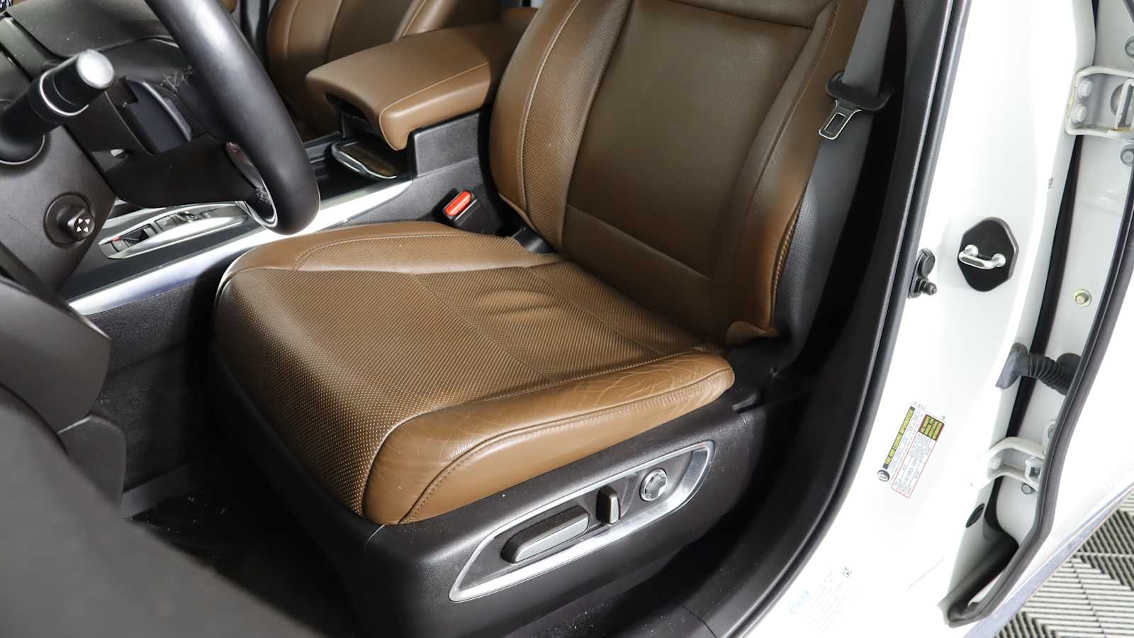 used 2020 Acura MDX Sport Hybrid car, priced at $29,898