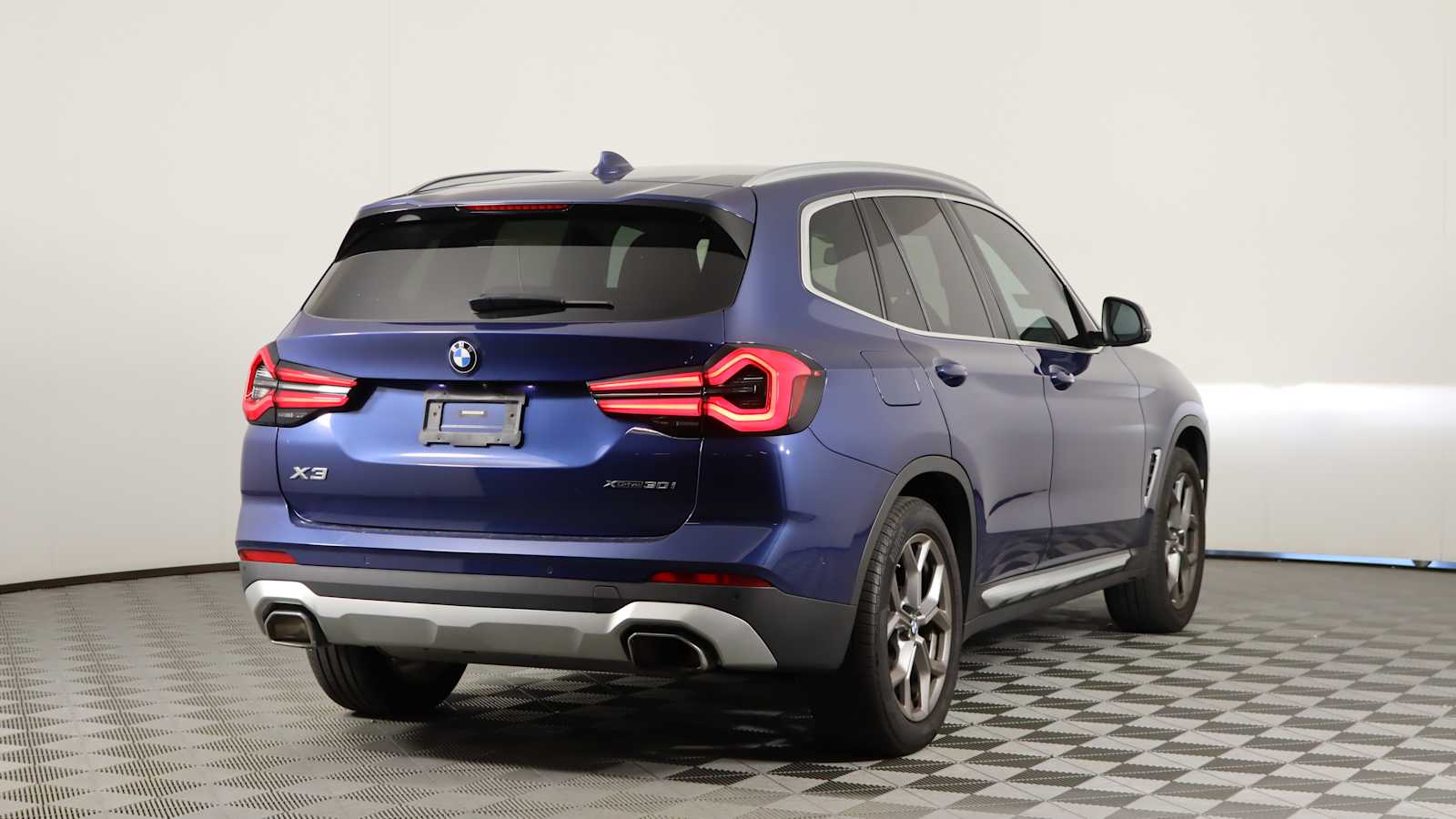 used 2023 BMW X3 car, priced at $38,698