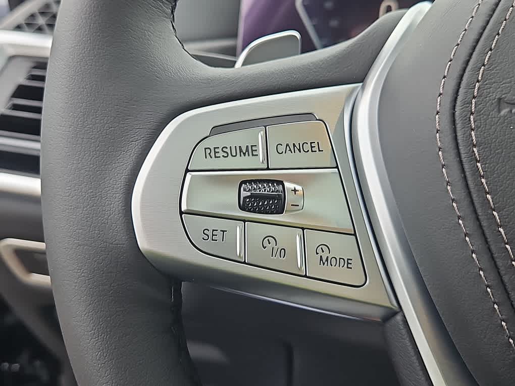 new 2026 BMW X7 car, priced at $94,115