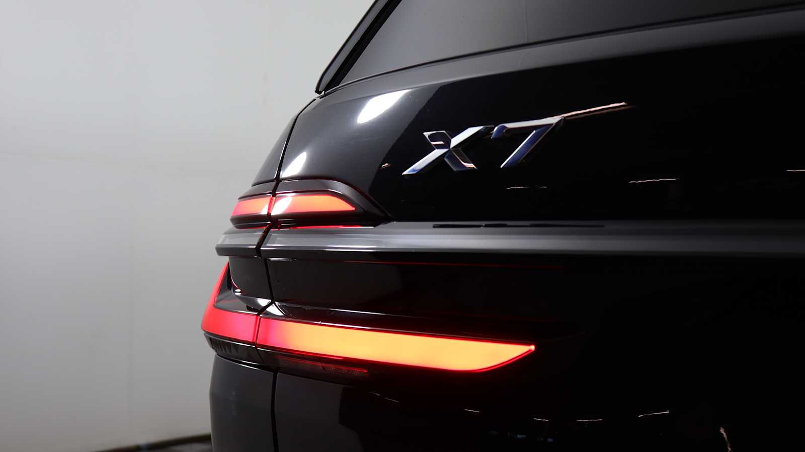 used 2024 BMW X7 car, priced at $68,798