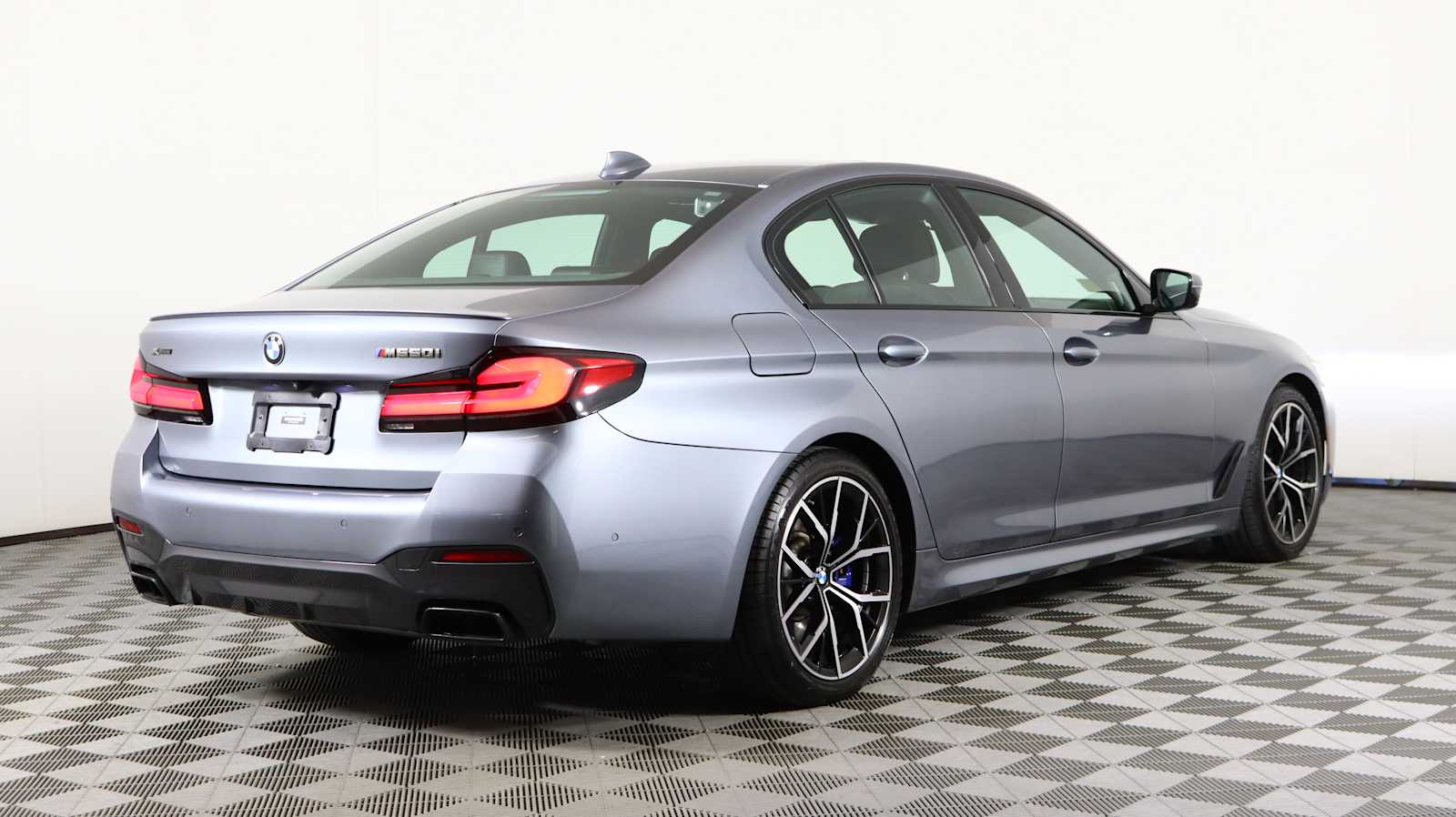 used 2021 BMW M550i car, priced at $46,837