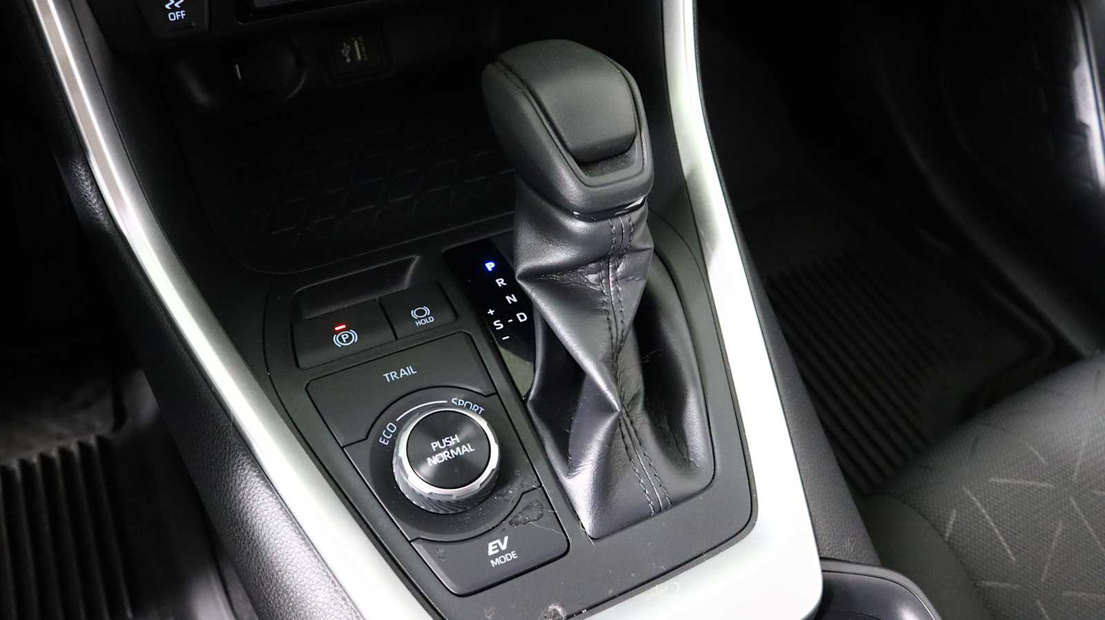 used 2024 Toyota RAV4 Hybrid car, priced at $33,798