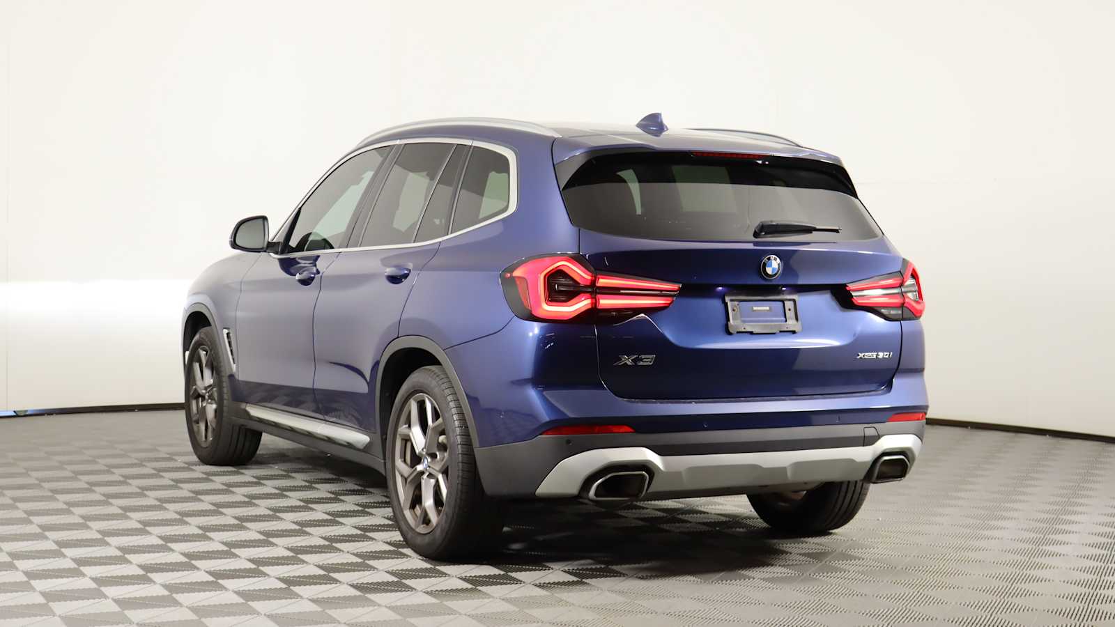 used 2023 BMW X3 car, priced at $38,698