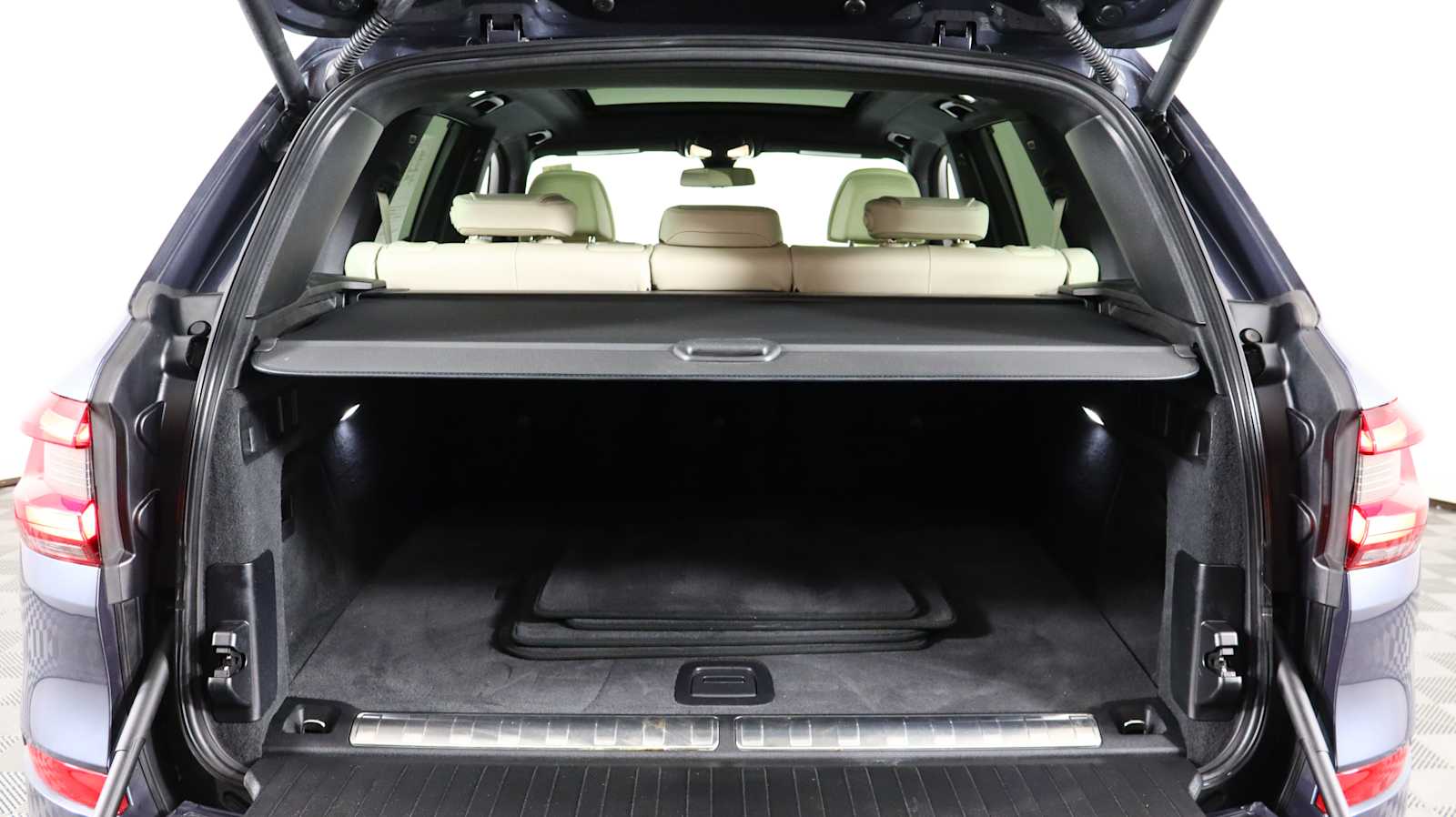 used 2021 BMW X5 PHEV car, priced at $42,798