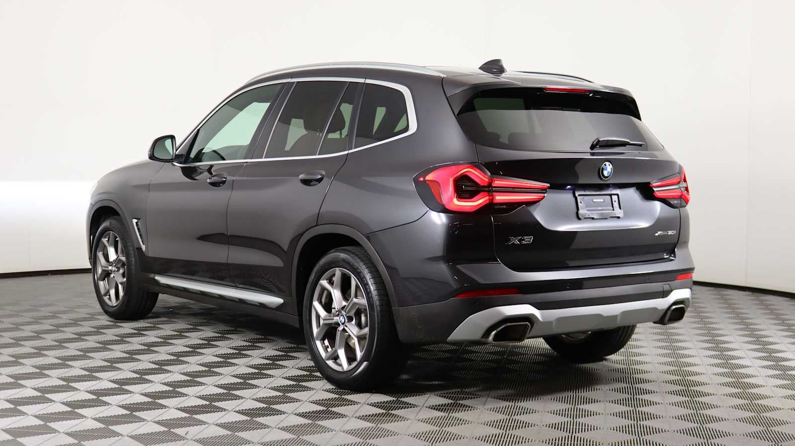 used 2023 BMW X3 car, priced at $39,698