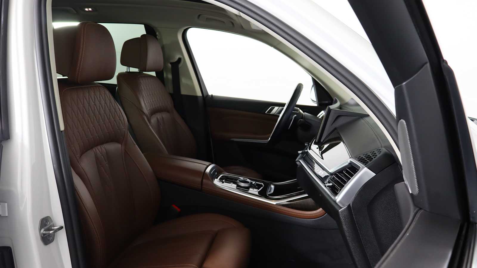 used 2023 BMW X7 car, priced at $63,898