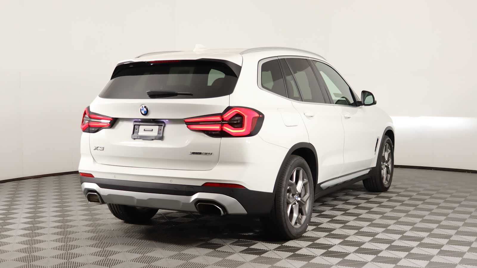 used 2023 BMW X3 car, priced at $36,898