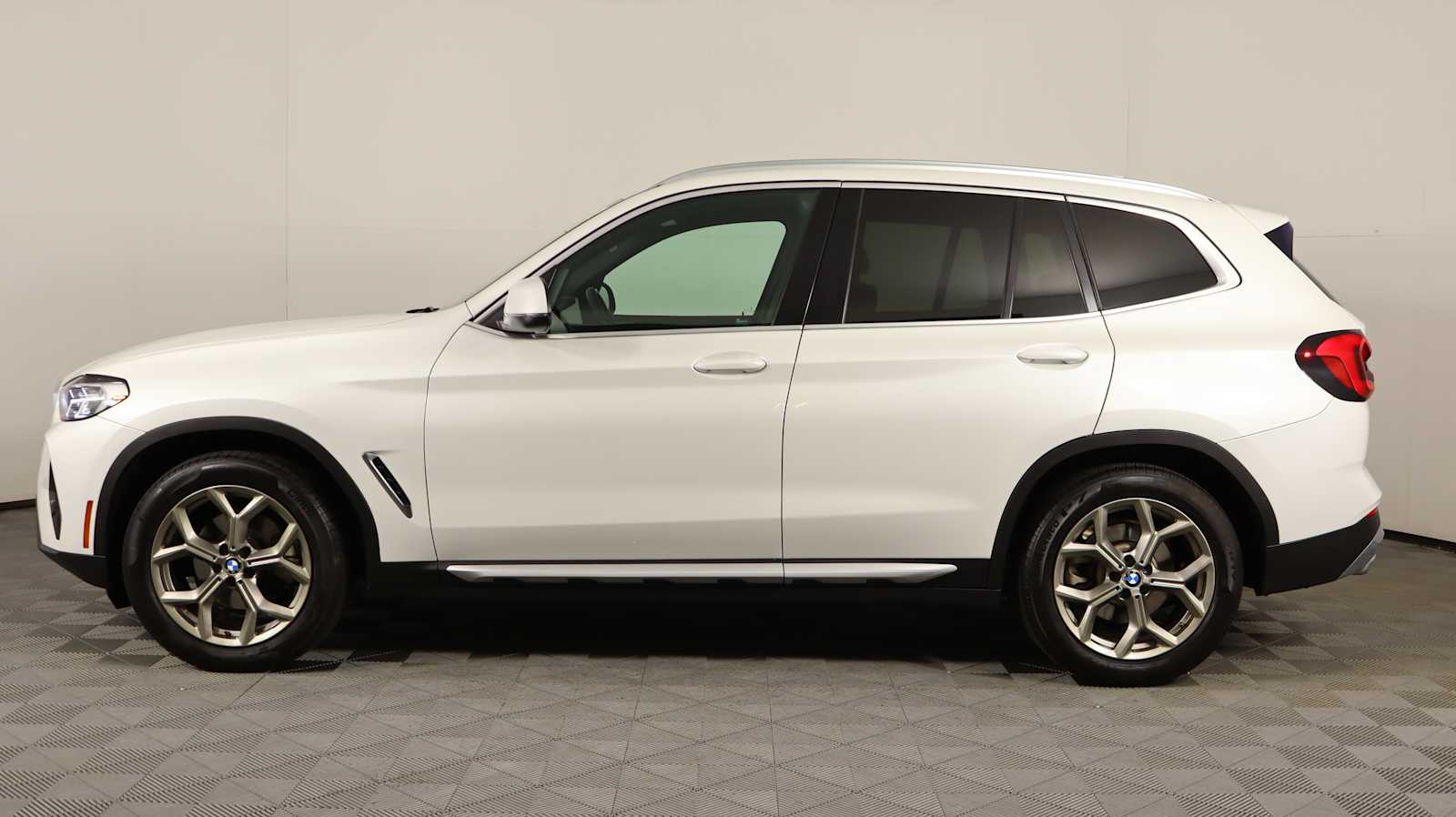 used 2022 BMW X3 car, priced at $34,878