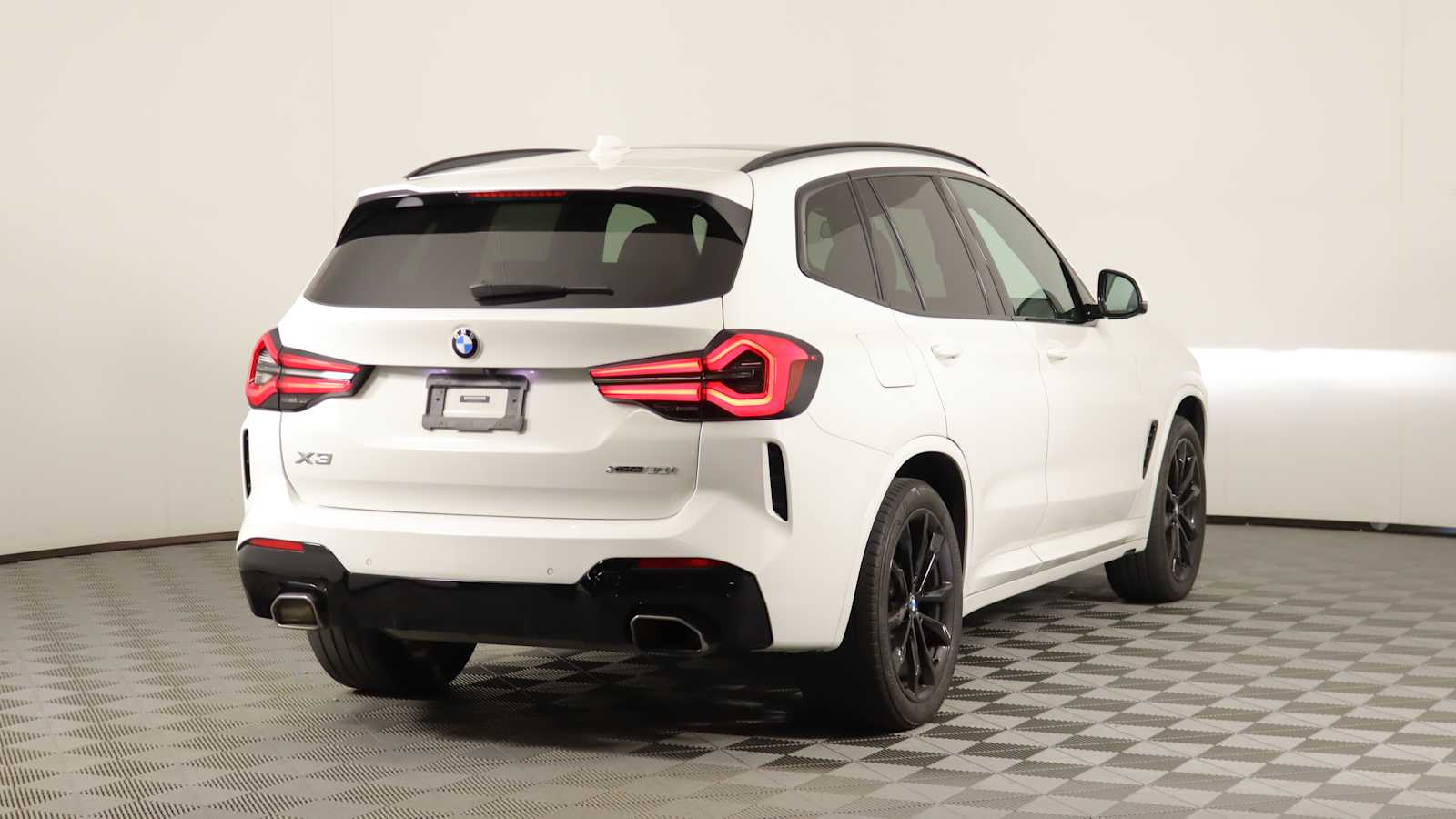 used 2023 BMW X3 car, priced at $37,898