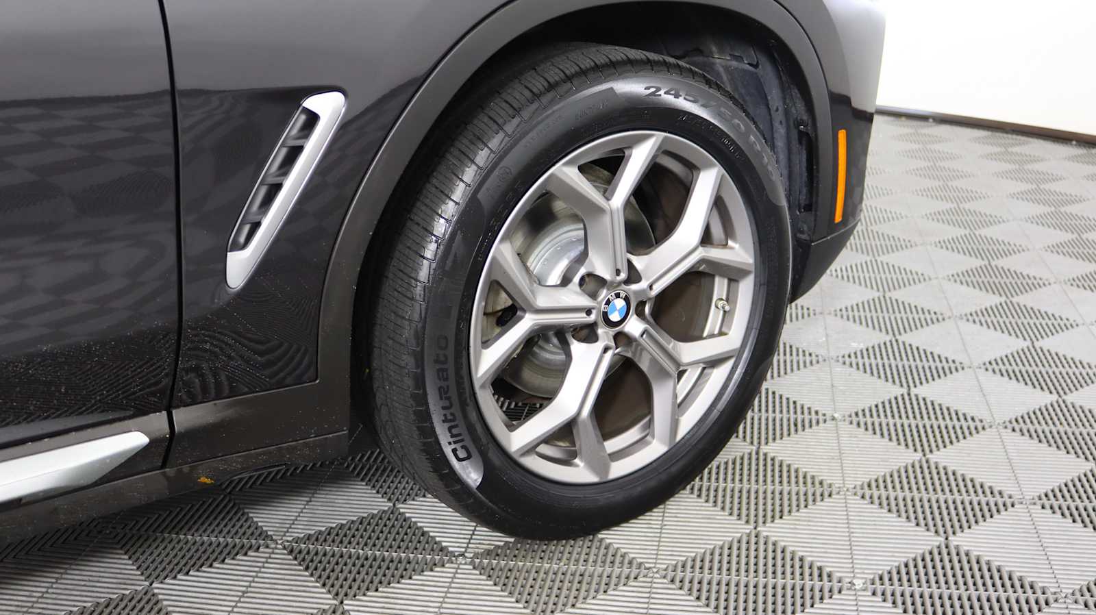 used 2023 BMW X3 car, priced at $39,698