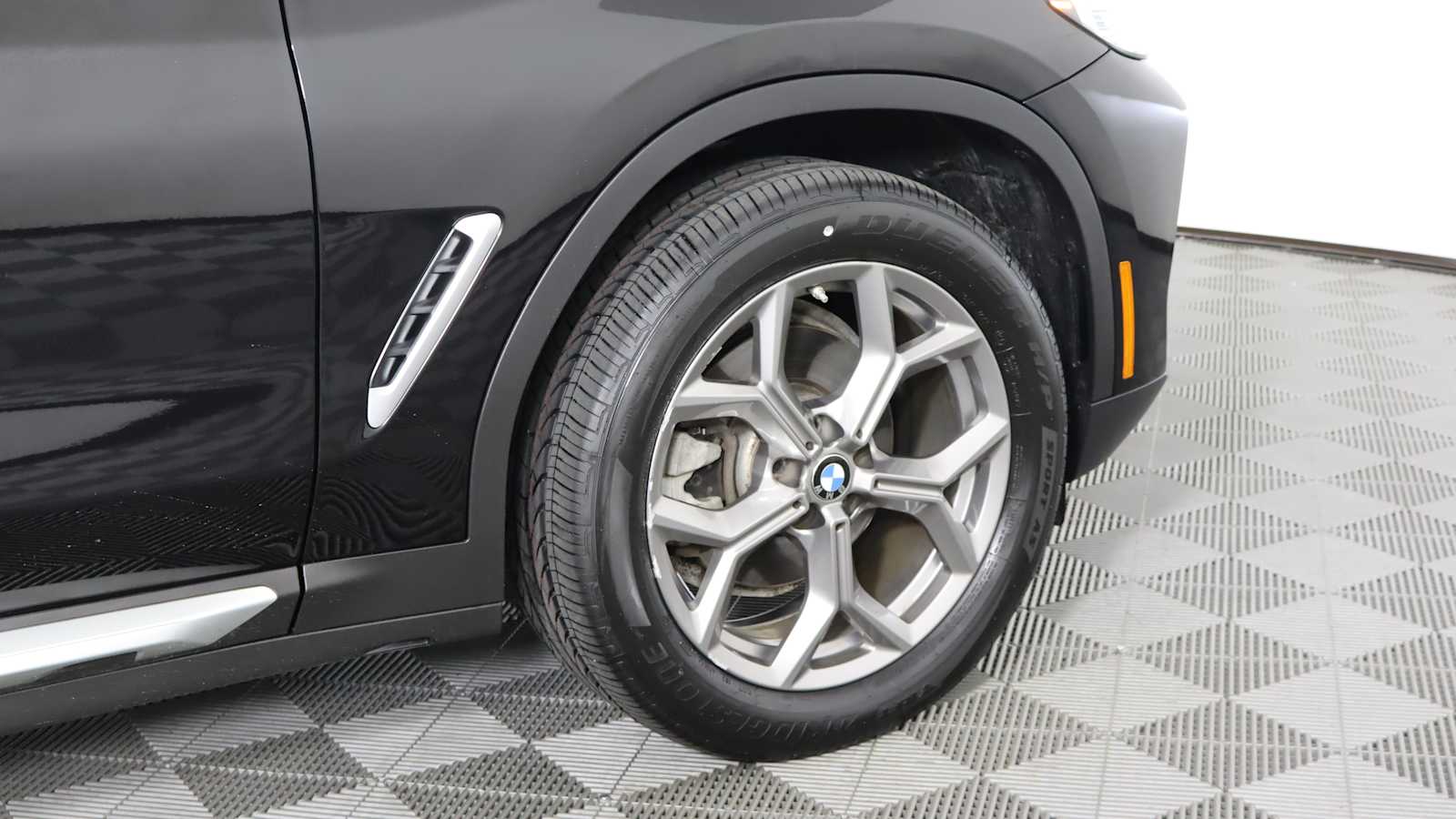 used 2022 BMW X3 car, priced at $38,898