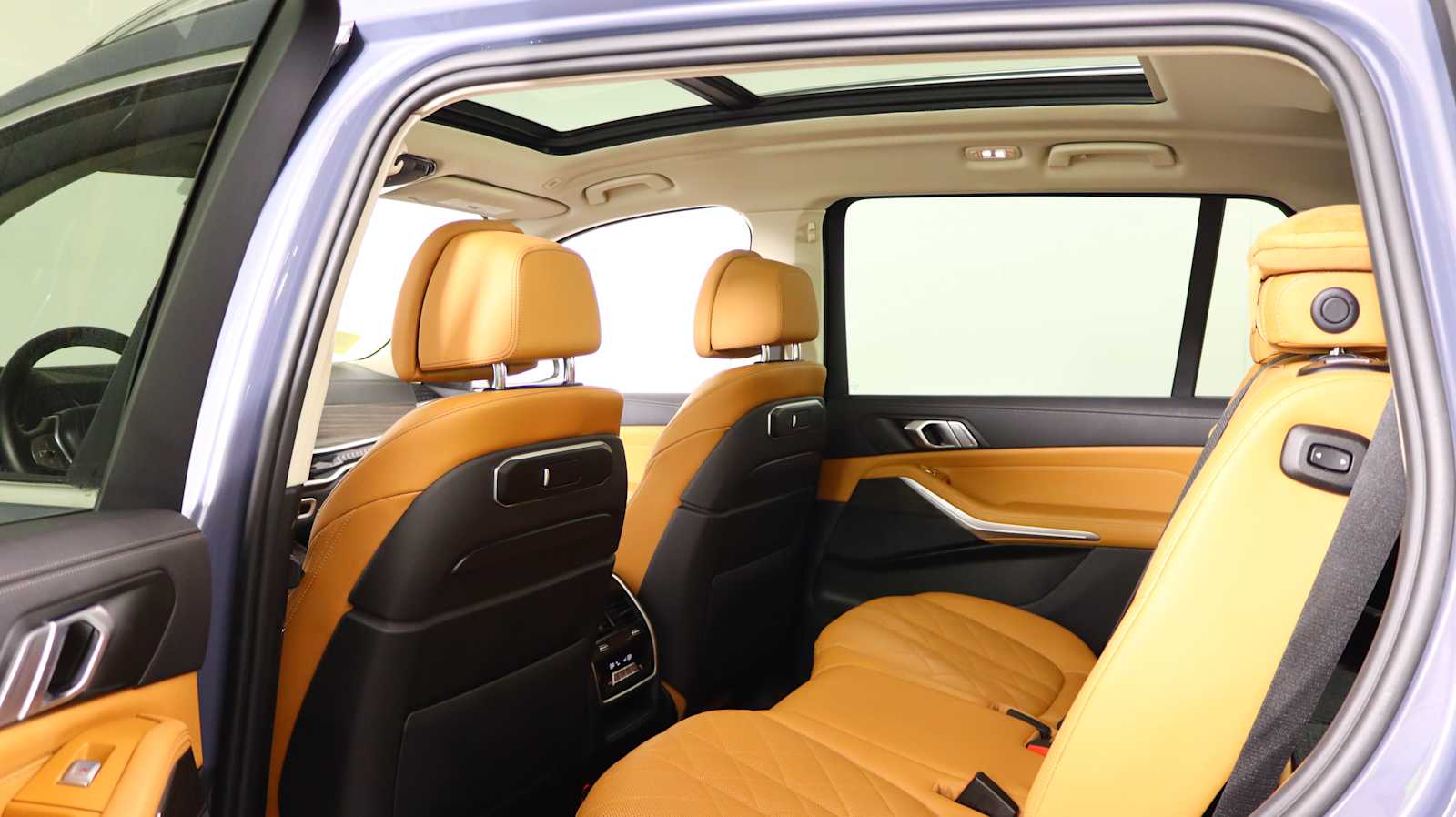 used 2023 BMW X7 car, priced at $65,698
