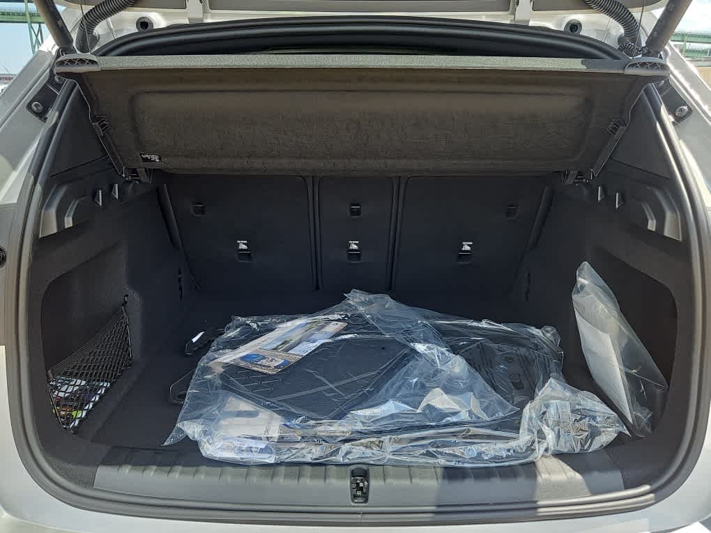 new 2025 BMW X1 car, priced at $47,165