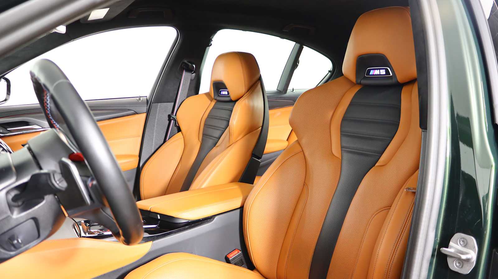 used 2023 BMW M5 car, priced at $92,698