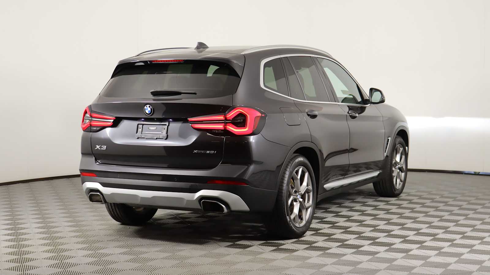 used 2022 BMW X3 car, priced at $35,898