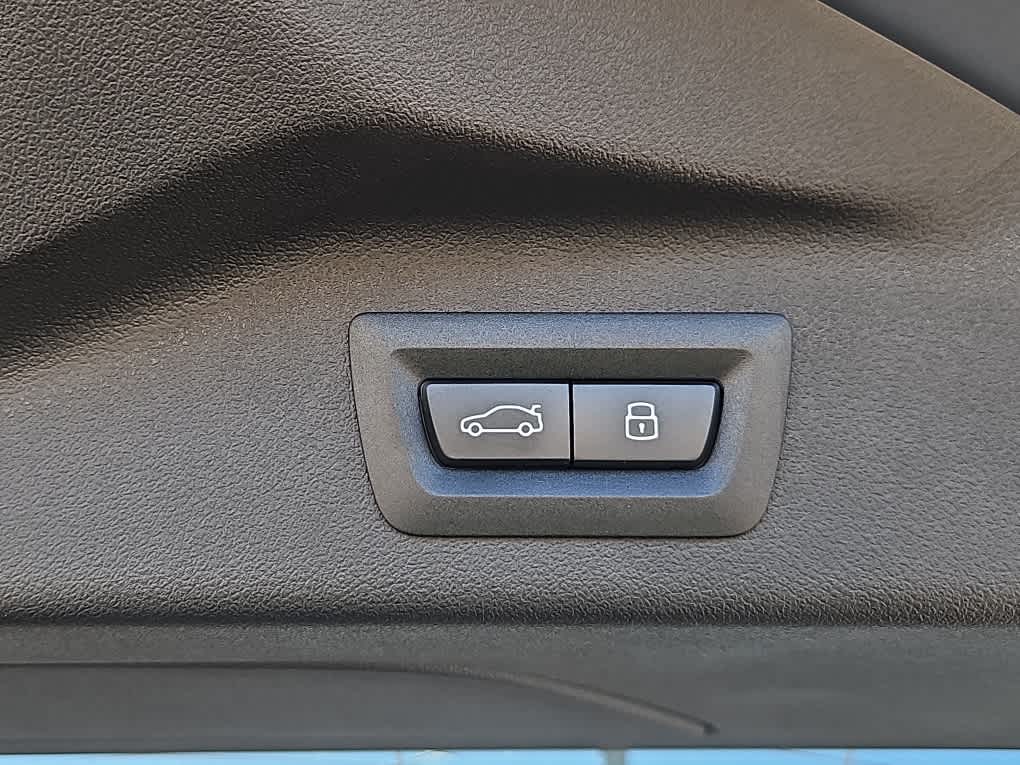 new 2026 BMW X7 car, priced at $99,315