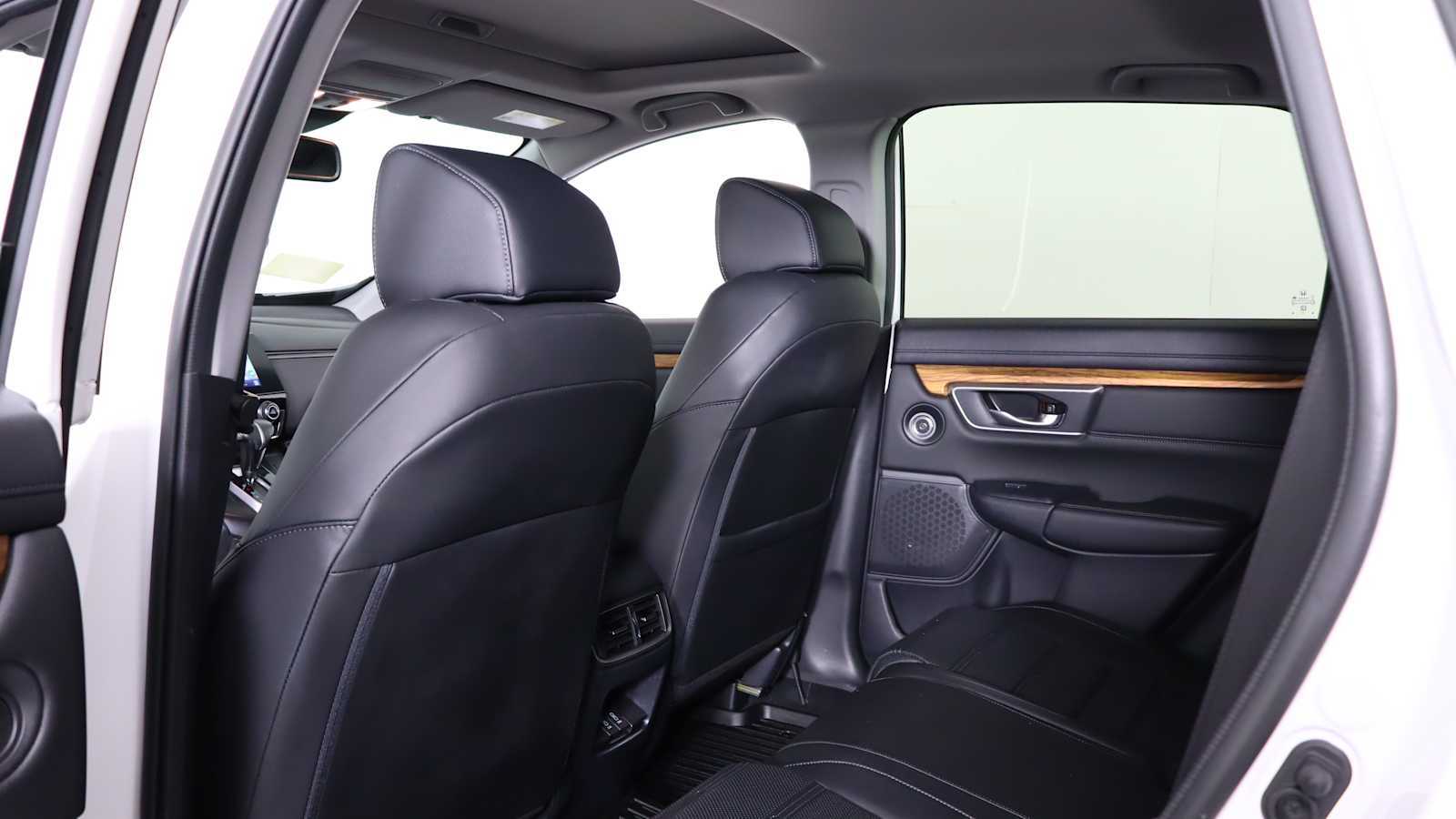 used 2020 Honda CR-V car, priced at $26,768