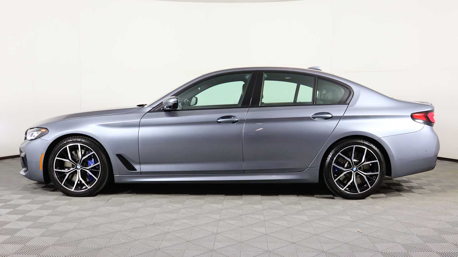 used 2021 BMW M550i car, priced at $46,837