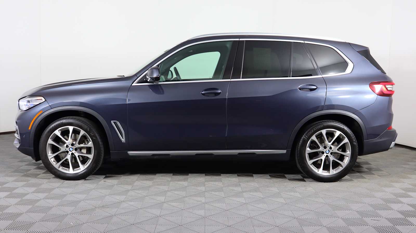 used 2021 BMW X5 car, priced at $37,798