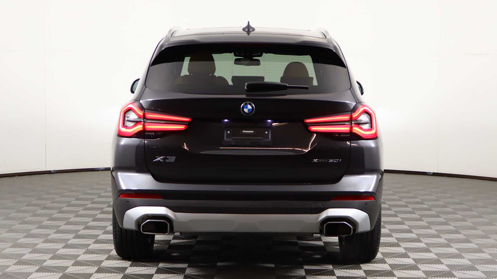 used 2023 BMW X3 car, priced at $39,698