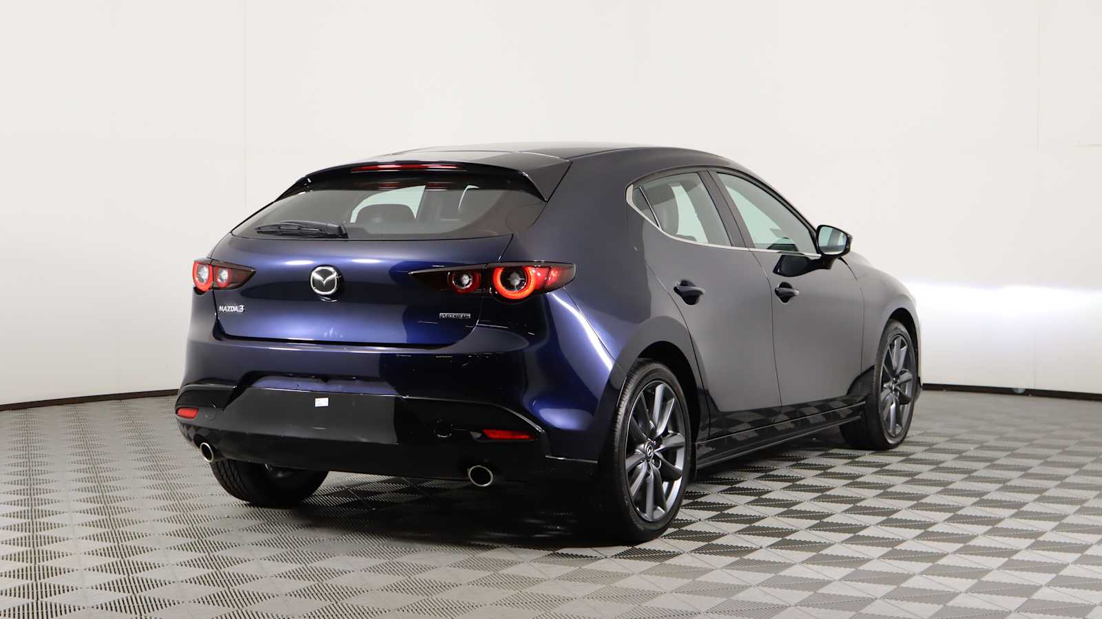 used 2023 Mazda Mazda3 Hatchback car, priced at $21,798