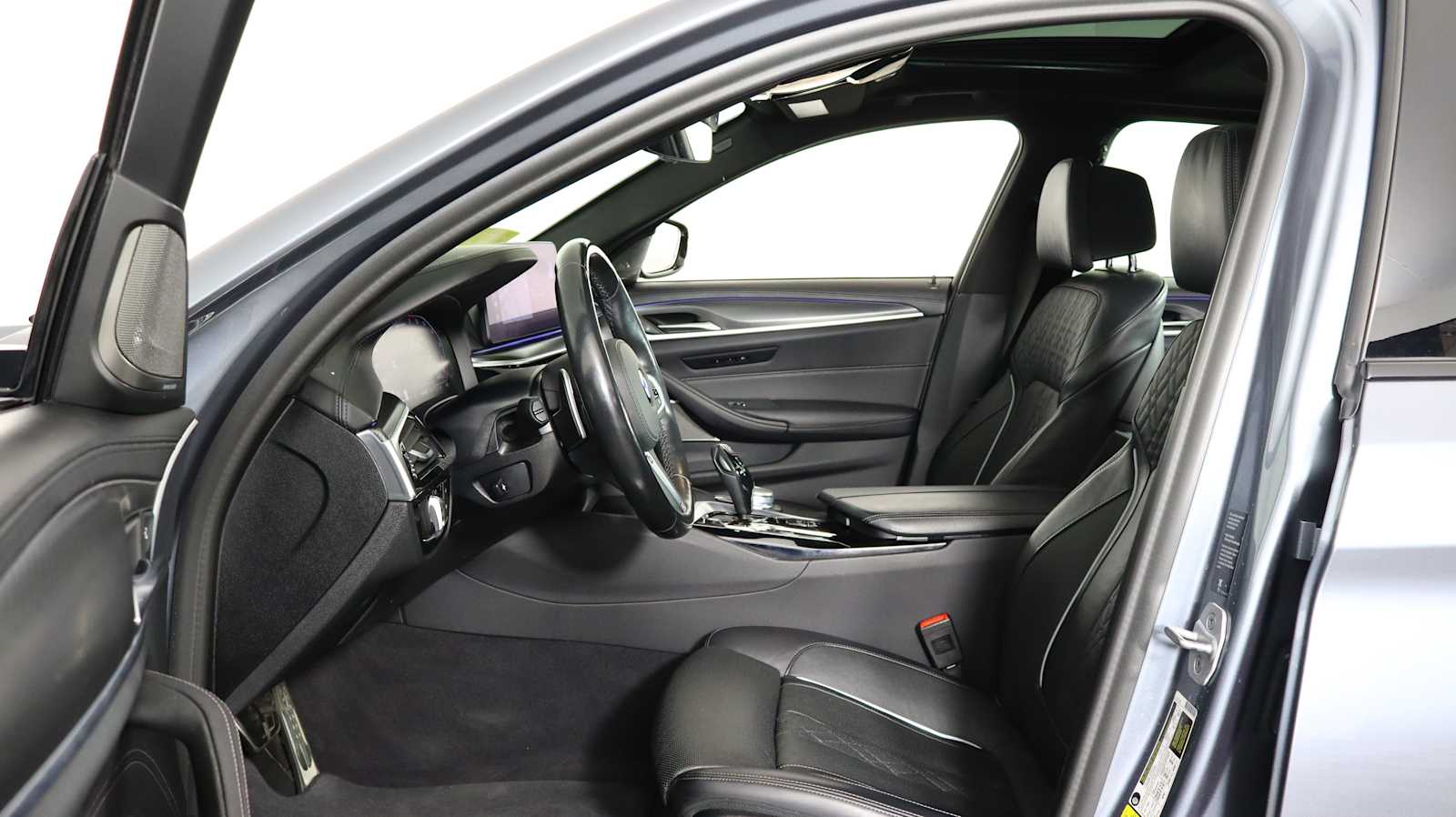 used 2021 BMW M550i car, priced at $46,837