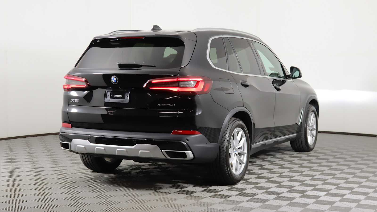 used 2020 BMW X5 car, priced at $33,698