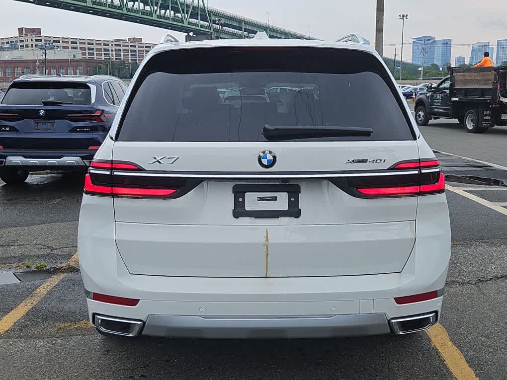 new 2026 BMW X7 car, priced at $92,265