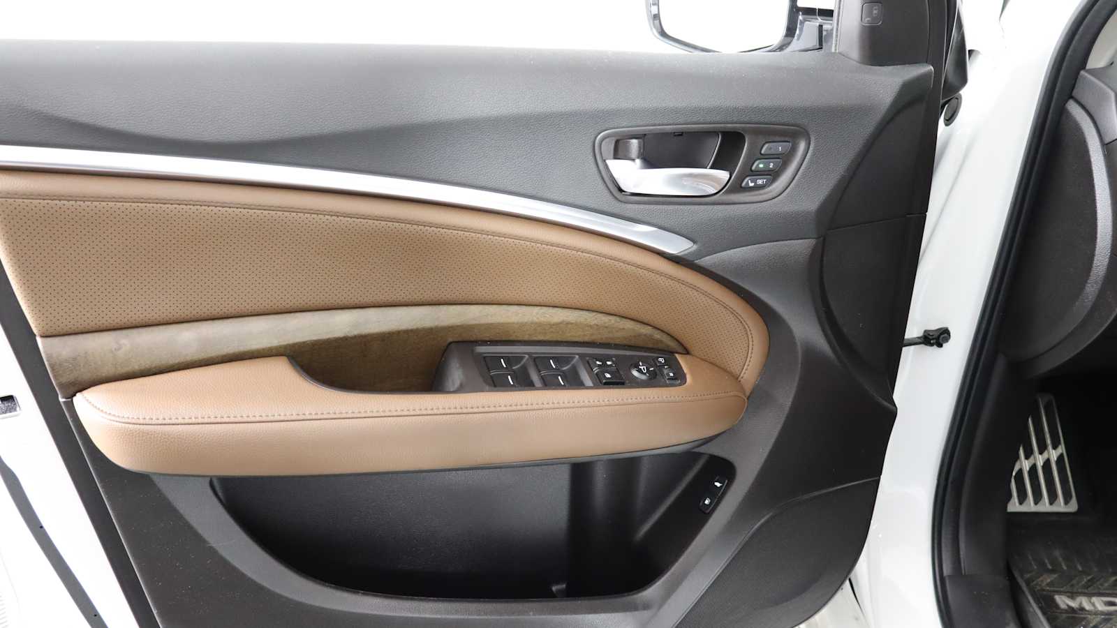 used 2020 Acura MDX Sport Hybrid car, priced at $29,898