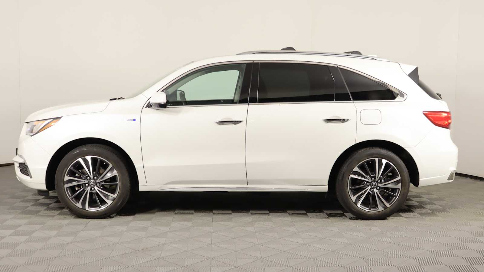 used 2020 Acura MDX Sport Hybrid car, priced at $29,898