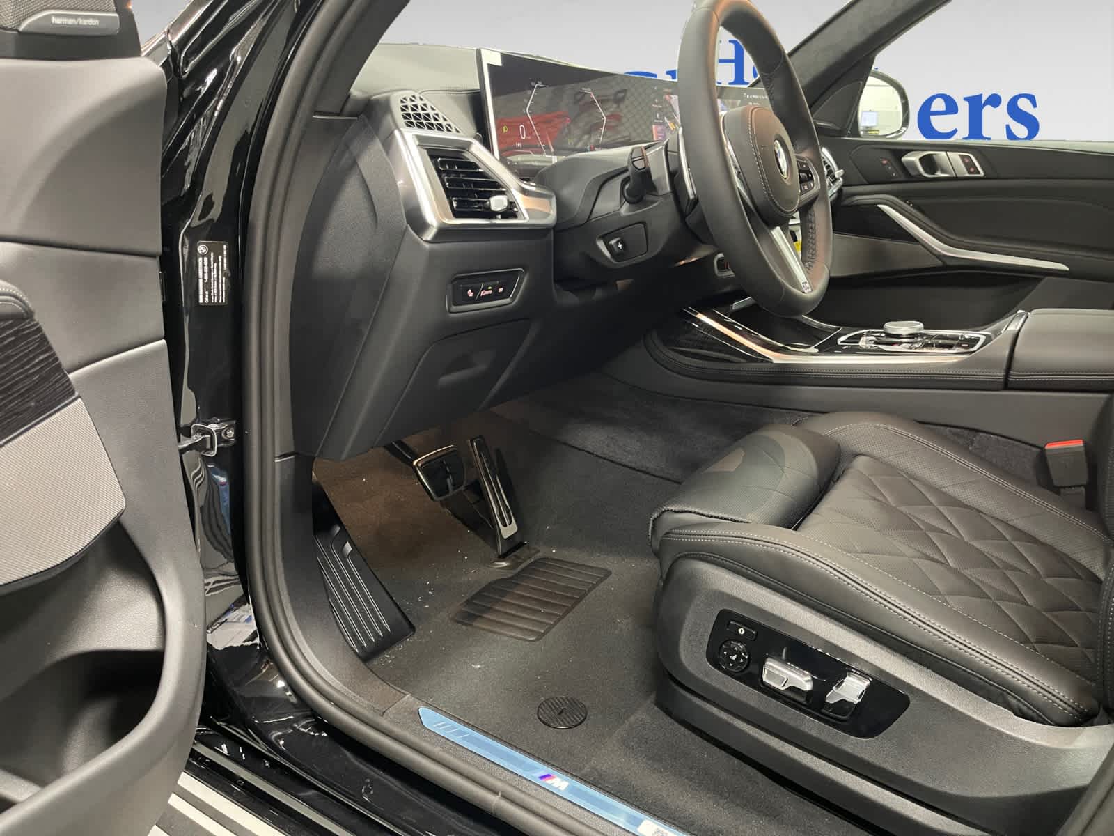 new 2026 BMW X7 car, priced at $99,580