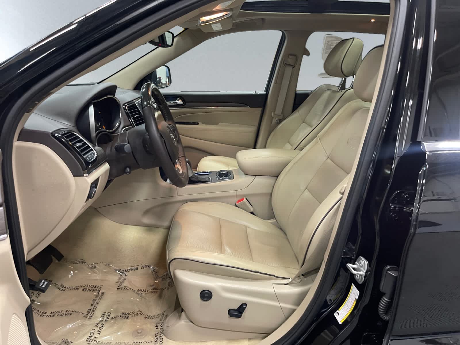 used 2020 Jeep Grand Cherokee car, priced at $25,297