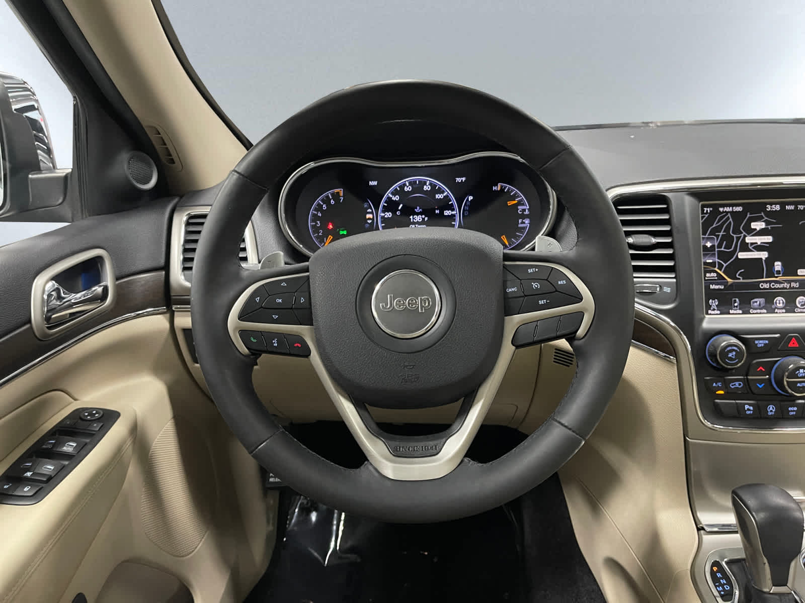 used 2017 Jeep Grand Cherokee car, priced at $13,897