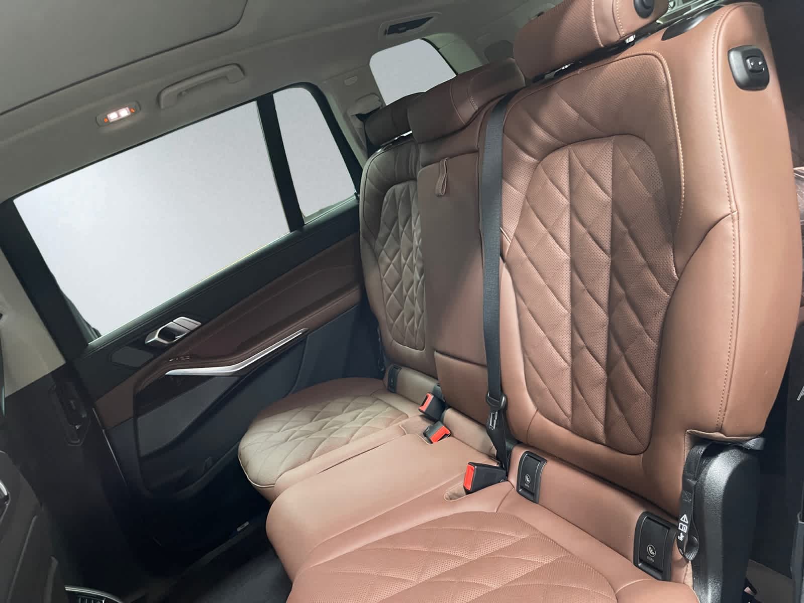 new 2026 BMW X7 car, priced at $94,330