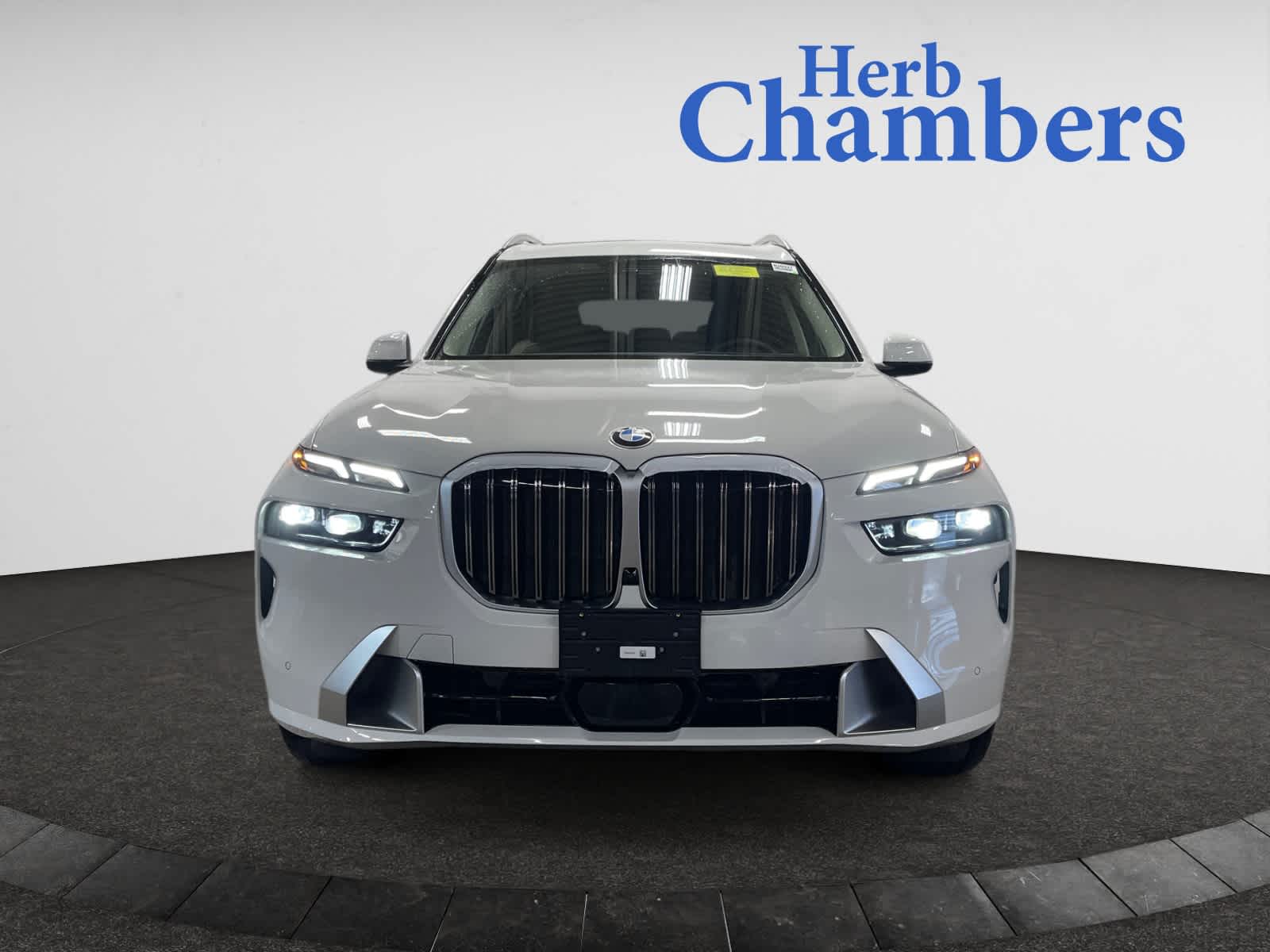 new 2026 BMW X7 car, priced at $94,330