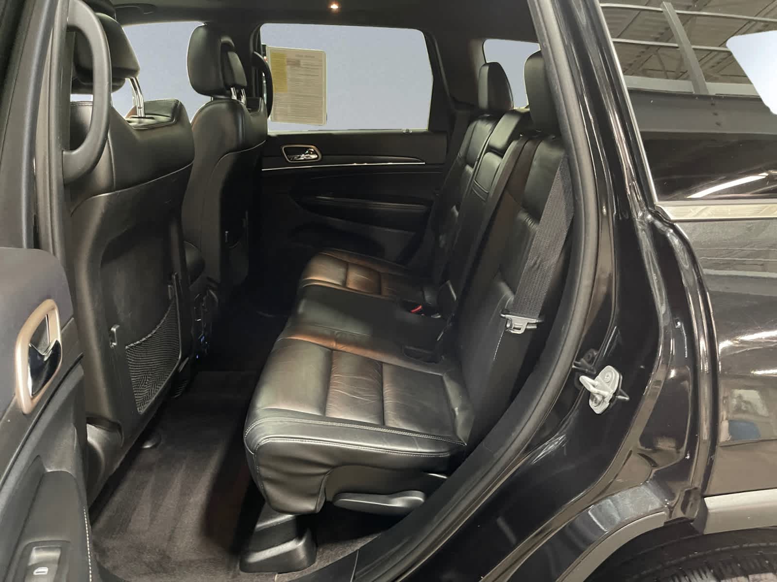 used 2016 Jeep Grand Cherokee car, priced at $14,498