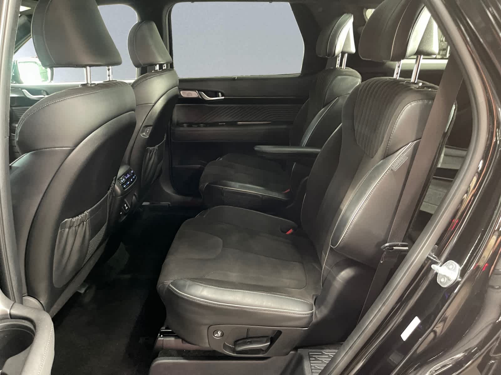 used 2024 Hyundai Palisade car, priced at $40,497