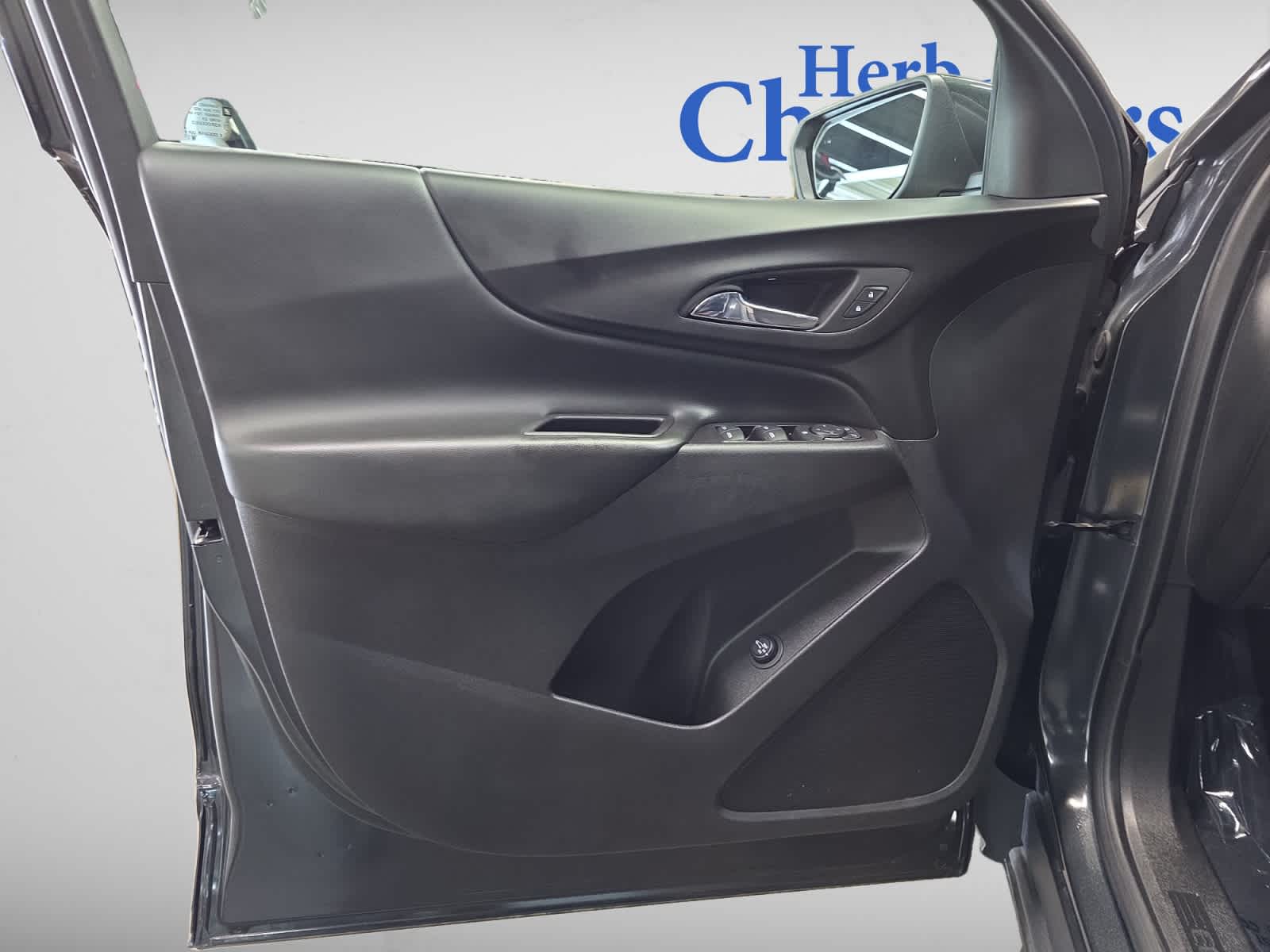 used 2020 Chevrolet Equinox car, priced at $17,797