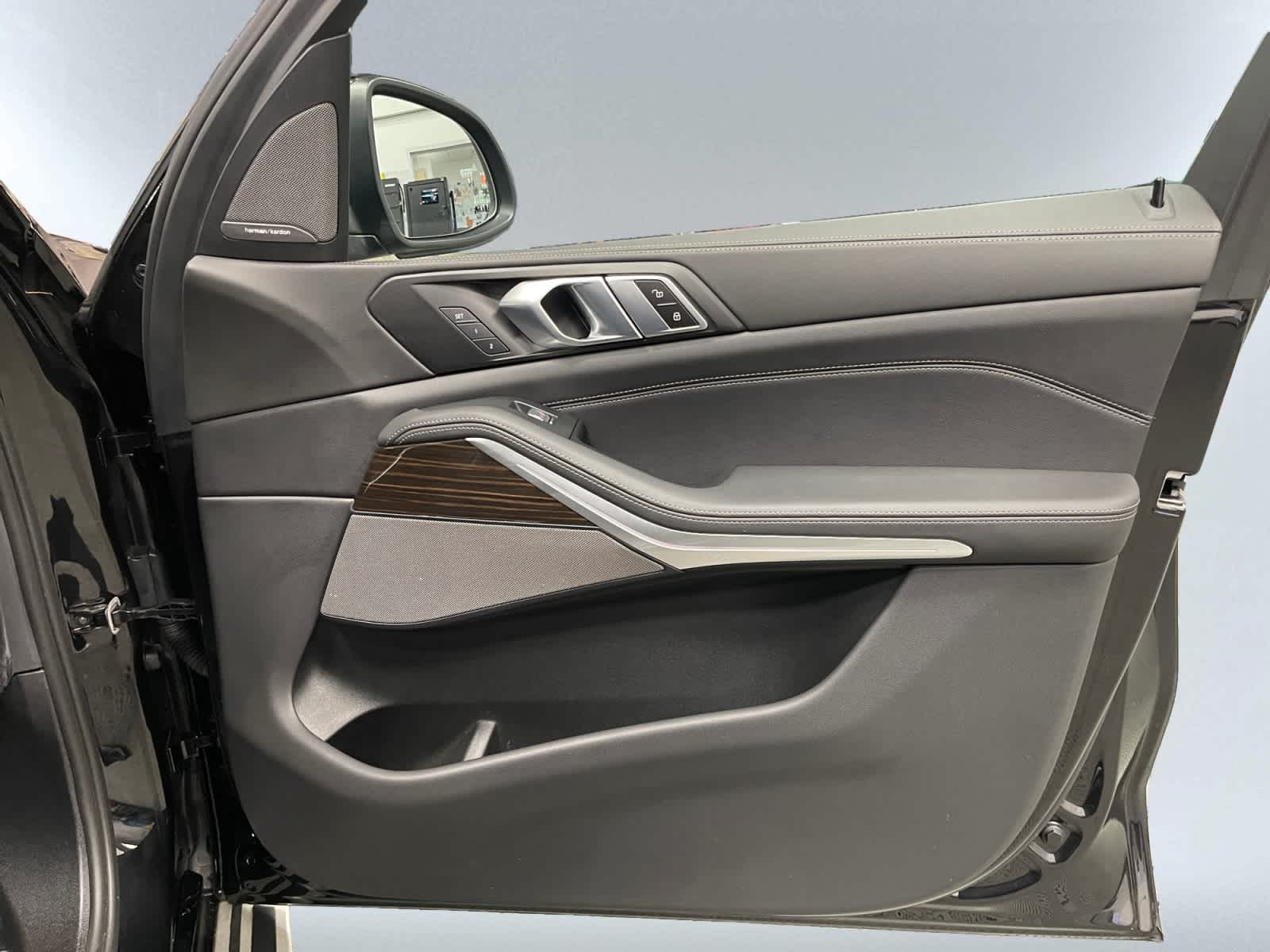 used 2024 BMW X7 car, priced at $67,497