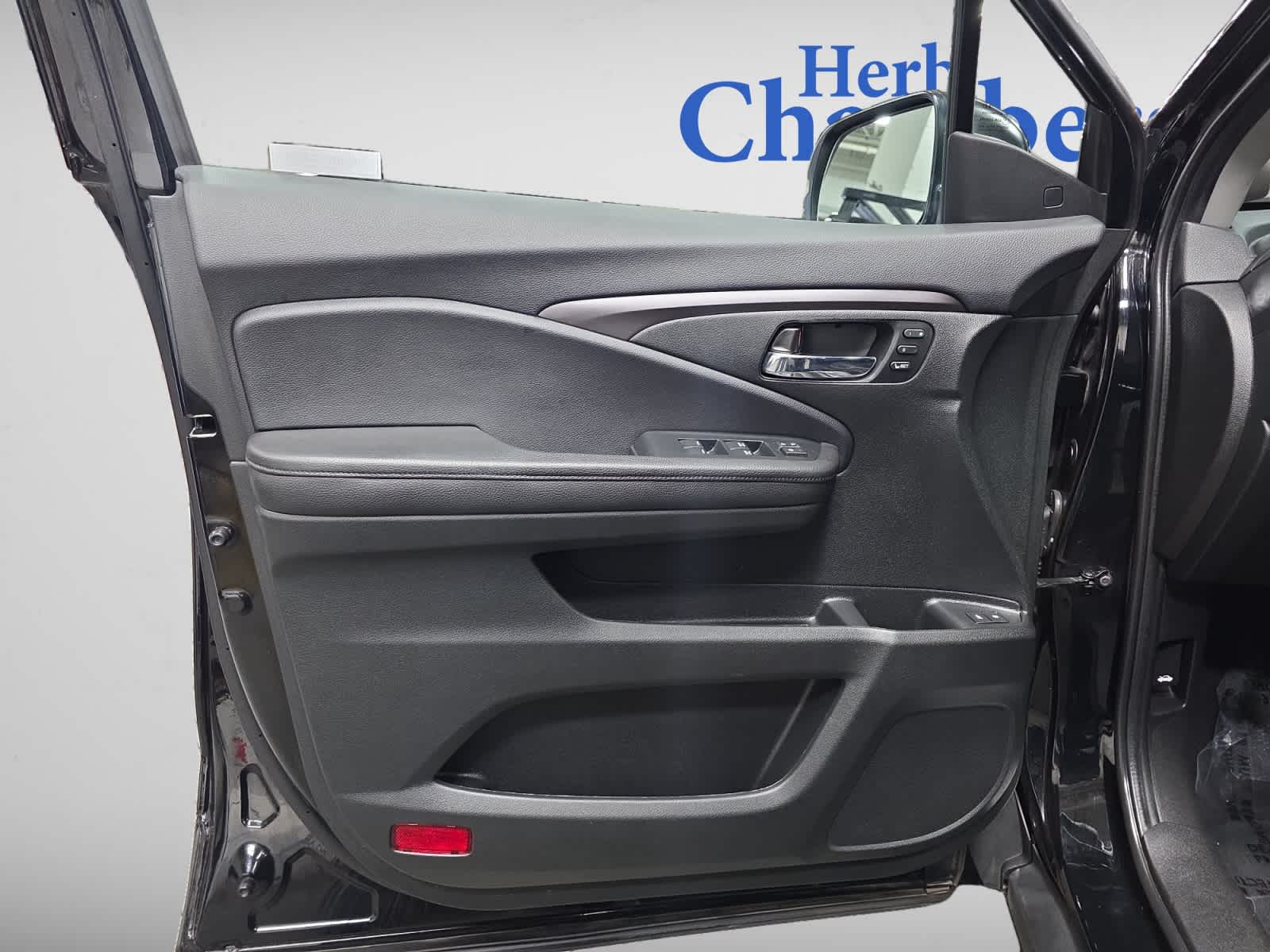 used 2021 Honda Pilot car, priced at $27,497