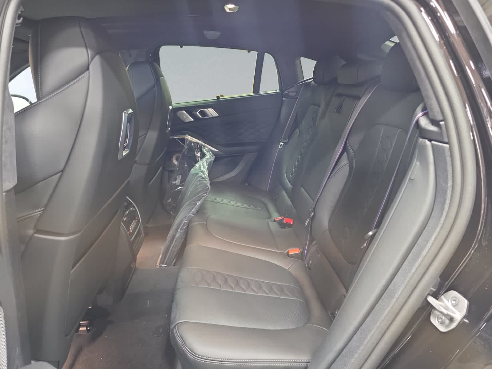 new 2026 BMW X6 M car, priced at $152,500