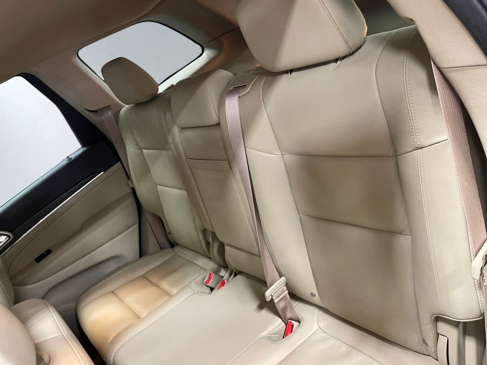 used 2017 Jeep Grand Cherokee car, priced at $13,897